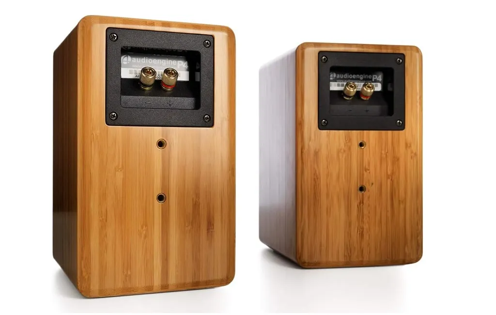 Полочна акустика Audioengine P4-Natural Bamboo