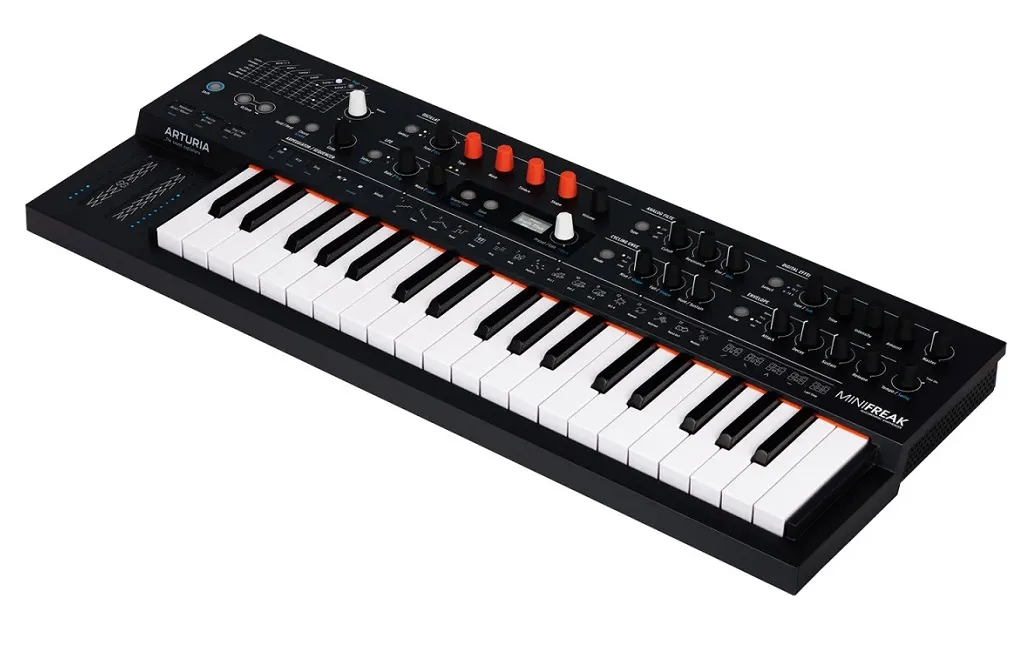 Синтезатори Arturia MiniFreak