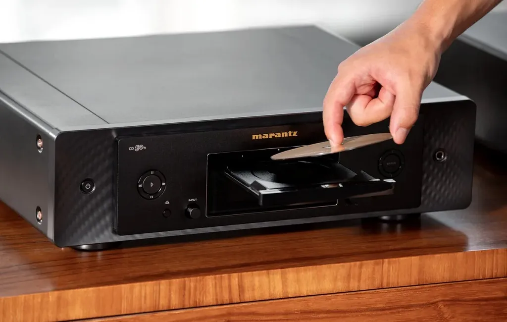 CD проигрыватели Marantz CD 50N Black