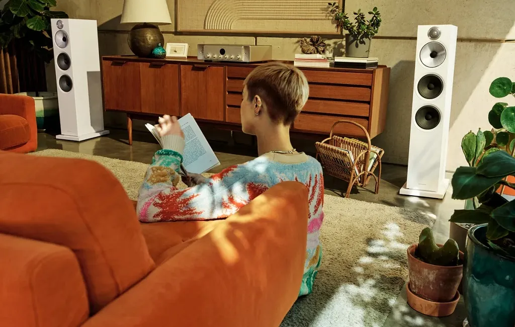 Напольная Акустика Bowers & Wilkins 603 S3 White