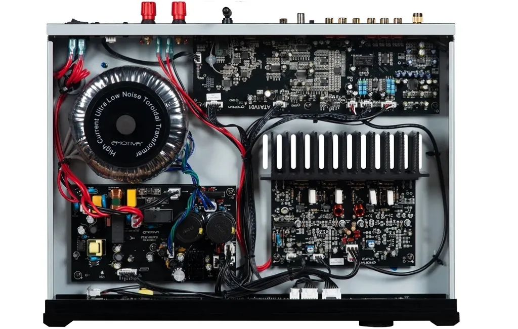 Стерео підсилювачі Emotiva BasX TA1 Black