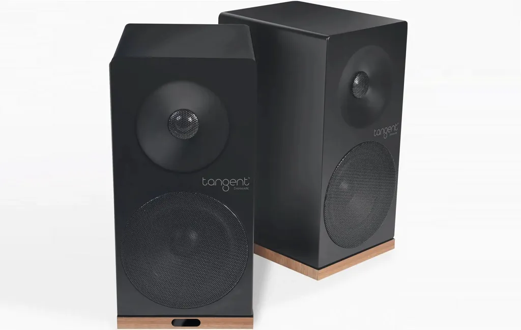 Активная полочная акустика Tangent Spectrum X5 BT Phono Black