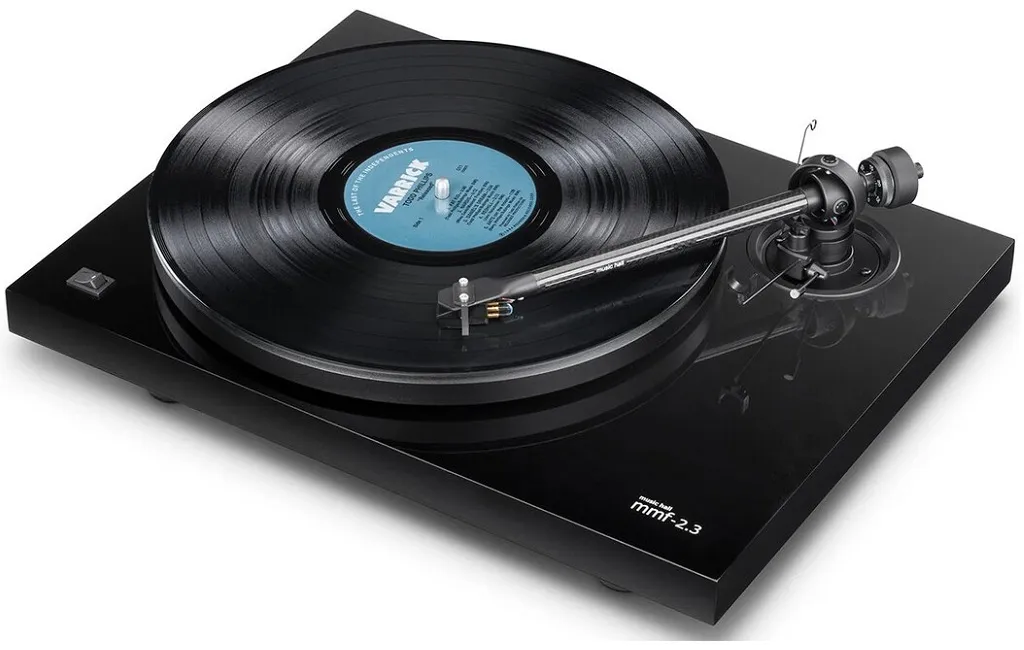 Проигрыватель винила Music Hall MMF-2.3 PIANO Spirit