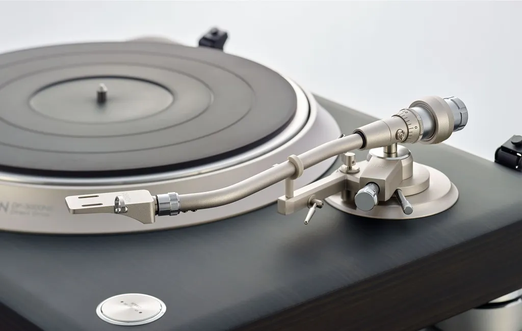 Програвач вінілу Denon DP-3000NE