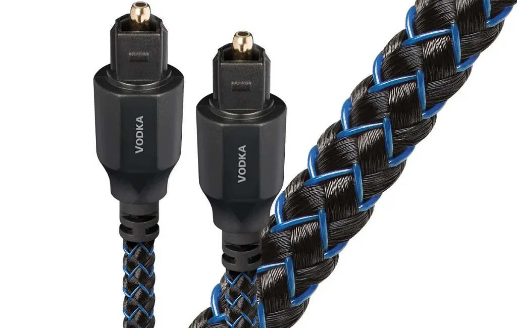 Цифровые оптические кабели AUDIOQUEST opt 0.75m OPTILINK VODKA