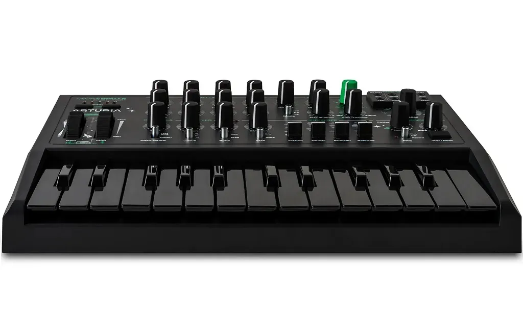 Синтезаторы Arturia MicroBrute UFO Edition