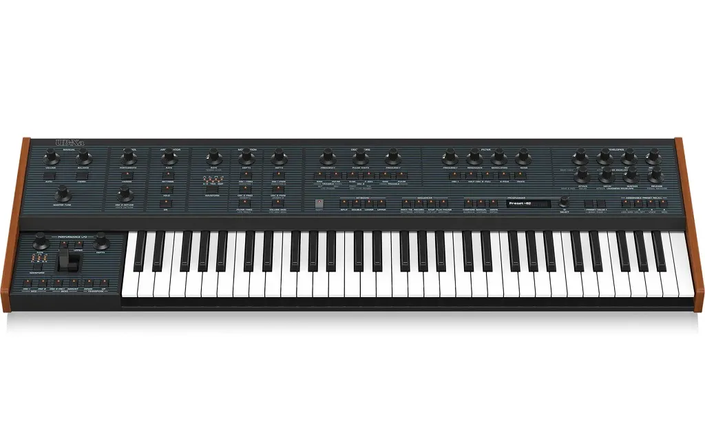 Синтезаторы Behringer UB-Xa