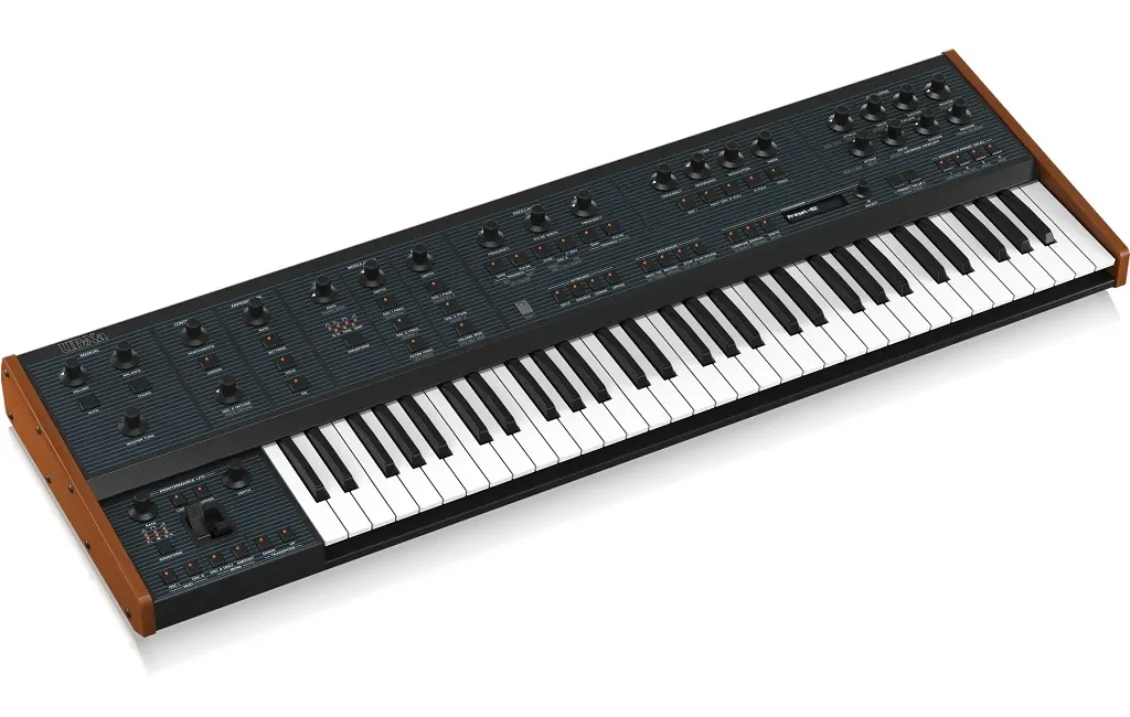 Синтезаторы Behringer UB-Xa