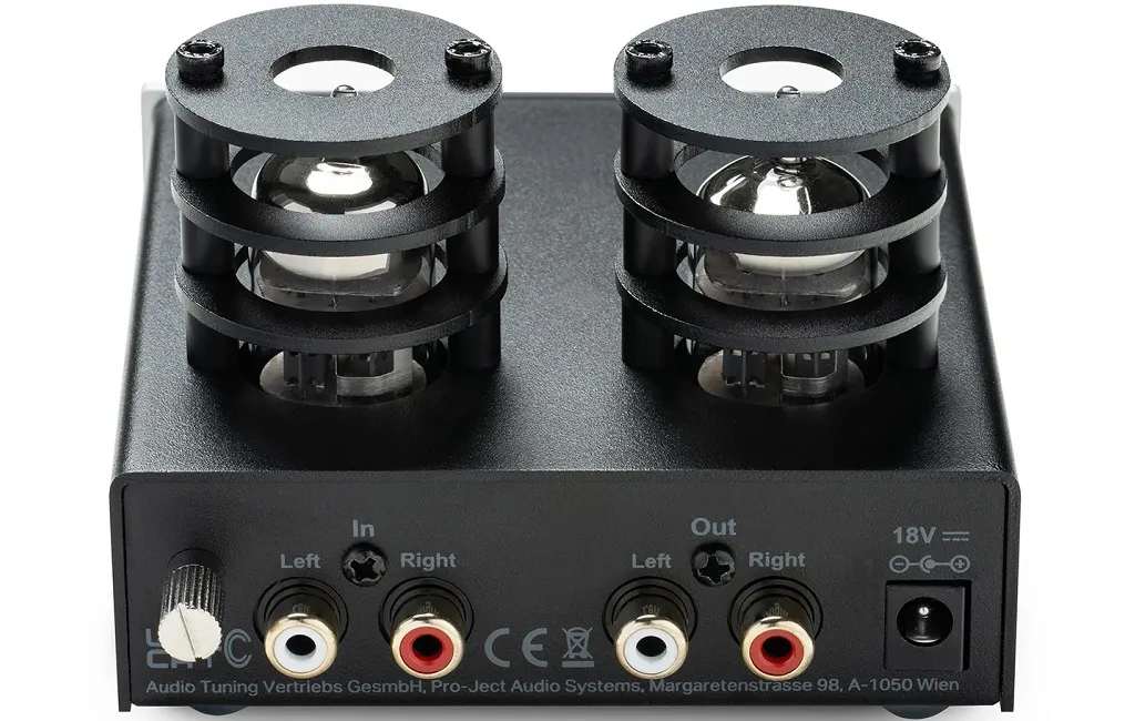 Фонокоректори Pro-Ject Tube Box E Black