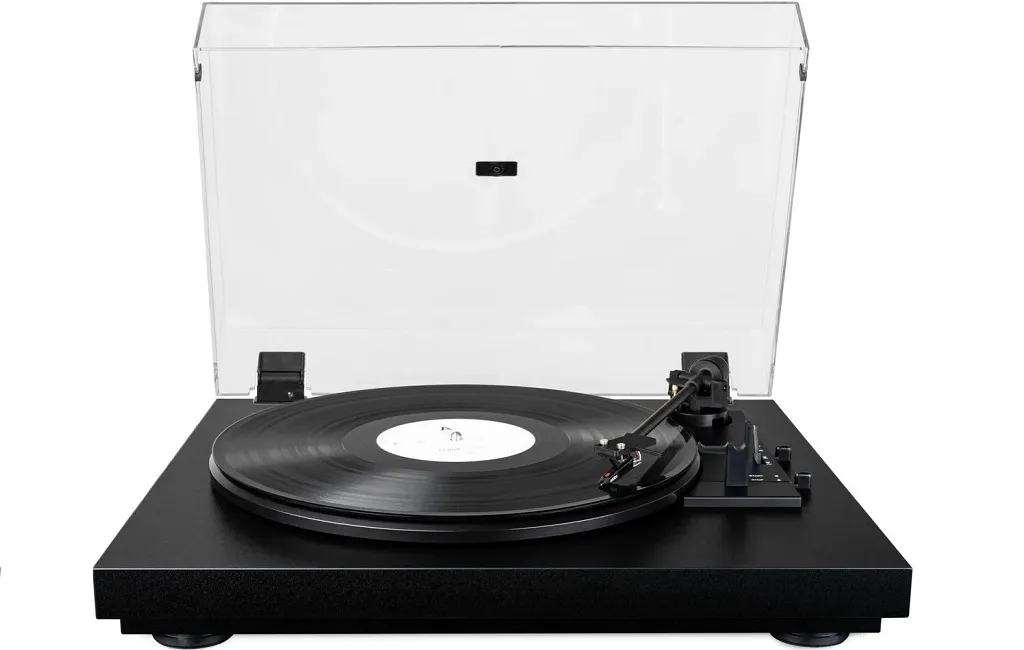 Проигрыватель винила Pro-Ject A1.2 OM10 Black