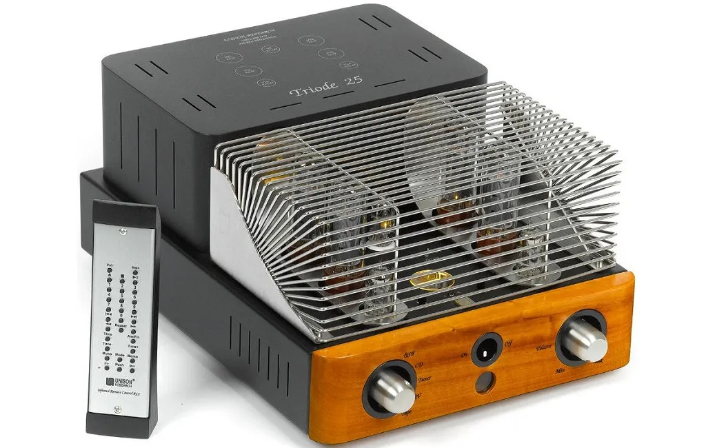 Ламповые усилители Unison Research TRIODE 25 BLACK Cherry (USB DAC)