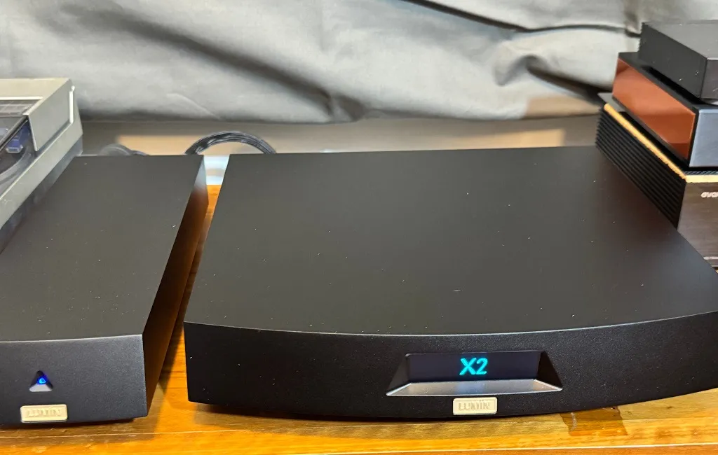 Мережевий плеєр Lumin X2 Black