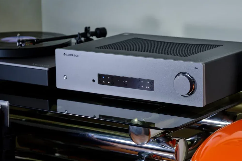Стерео підсилювачі Cambridge Audio CXA81 MKII Lunar Grey