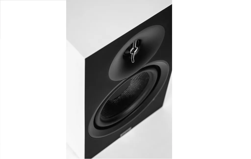 Полочна акустика Elac Debut 3.0 DB63 White Ash