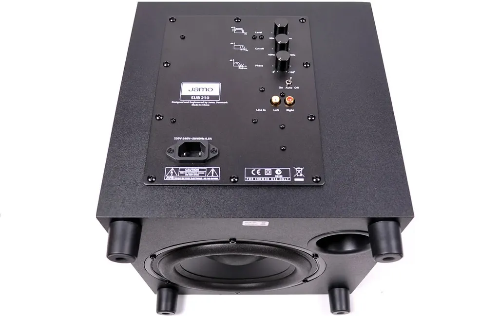 Сабвуфери Jamo SUB 210 Black