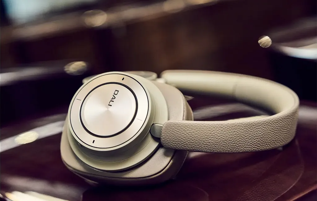 Наушники беспроводные (Bluetooth) DALI IO-12 Mocha Grey