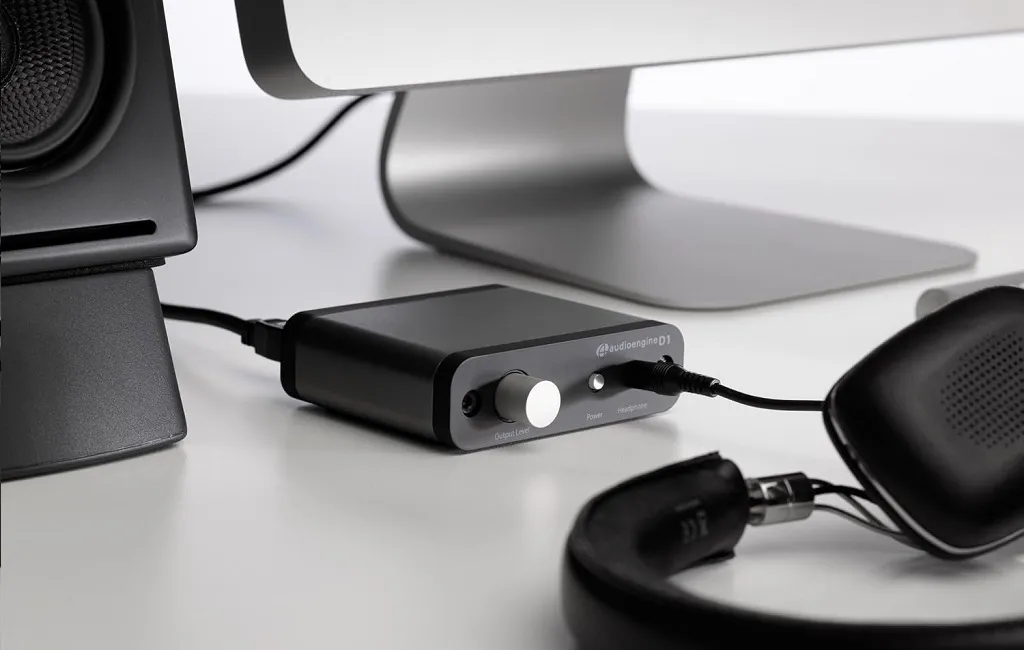 Усилители для наушников Audioengine D1 32-bit DAC/ Headphone Amp 
