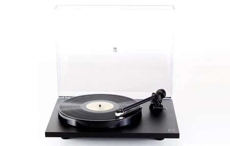 Rega Planar 1 matt black